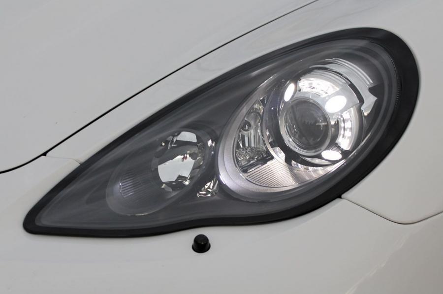  Porsche Panamera Turbo S 2012 года  (фото 45 из 91)